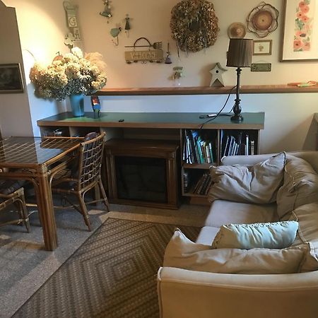Holly Lane Gardens Bed & Breakfast Bainbridge Island Exterior foto